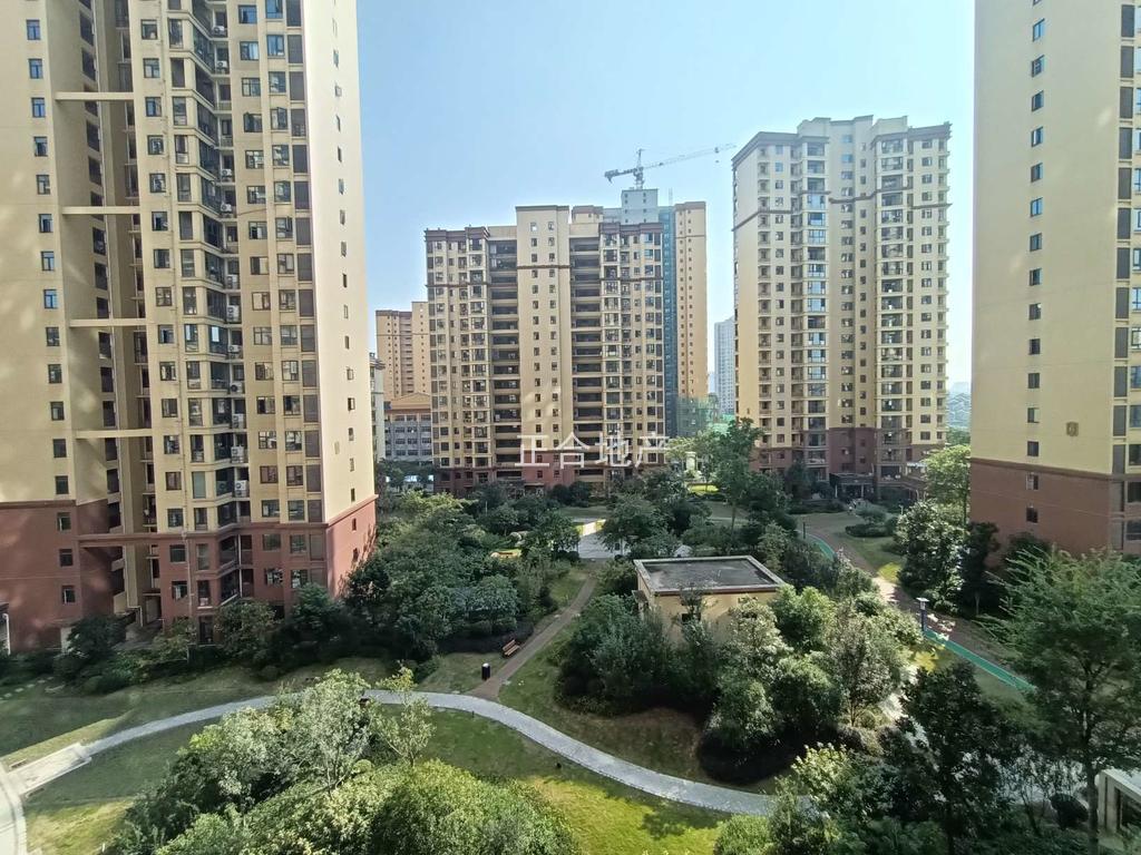 车位白宋！！城南富·人区！电梯高层