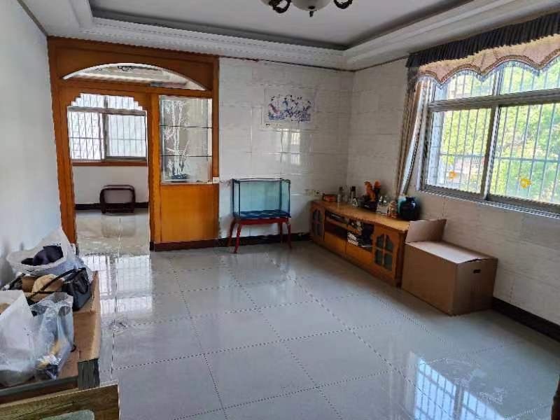 捡漏，老三中，复州花园，步梯3楼，证满二，亏本出售