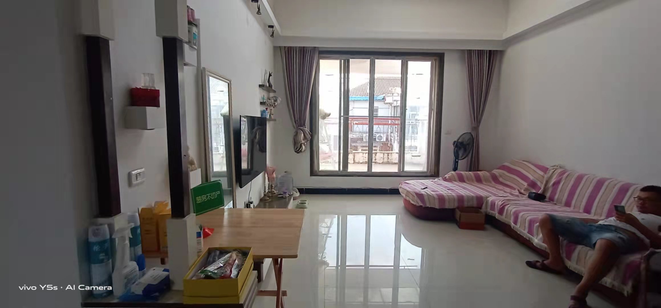 水岸人家精装三房，江景房，江滩公园旁，诚意出售