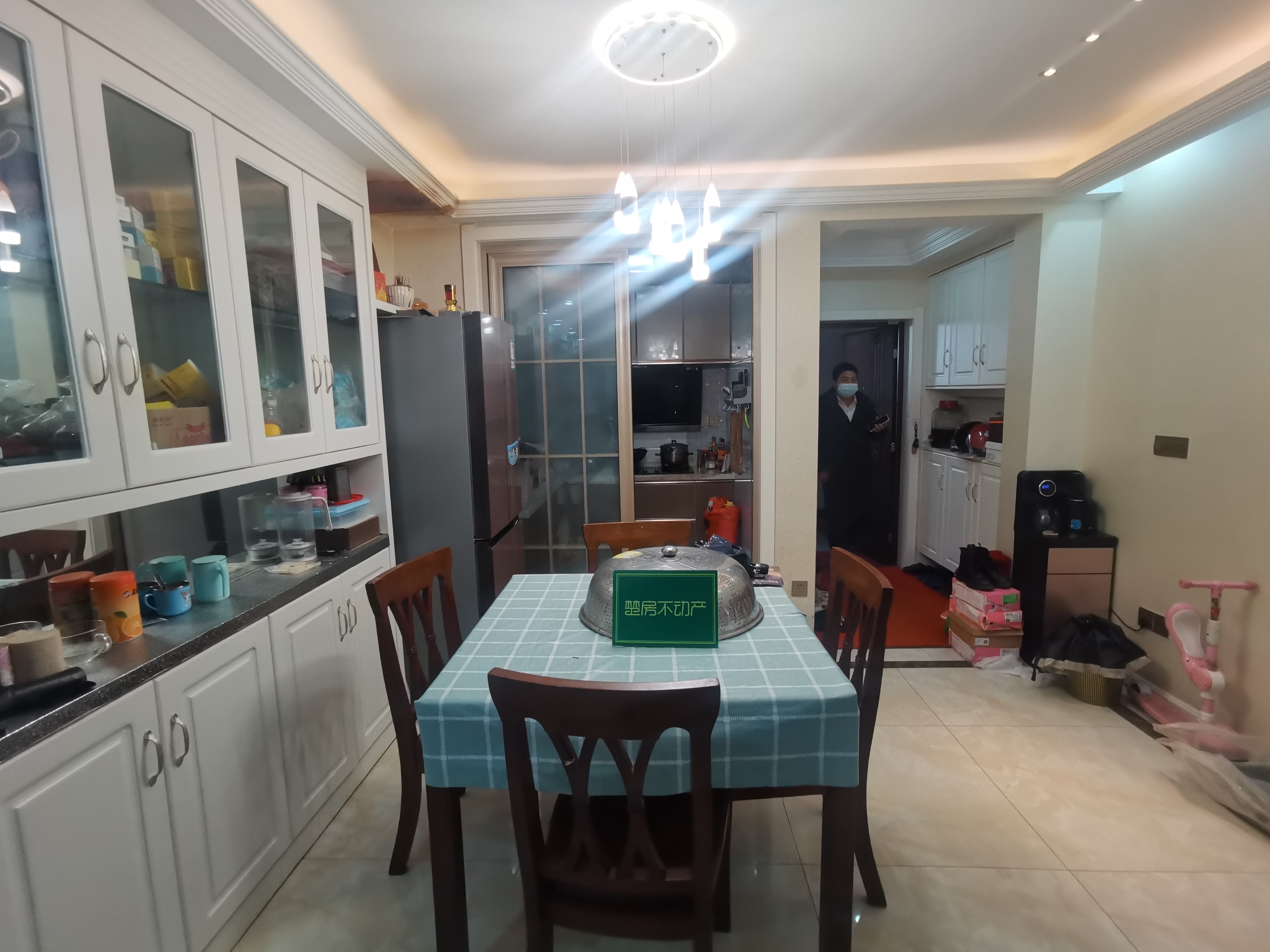 沔阳公馆经典小三房房东亏的西统龙湖看房方便