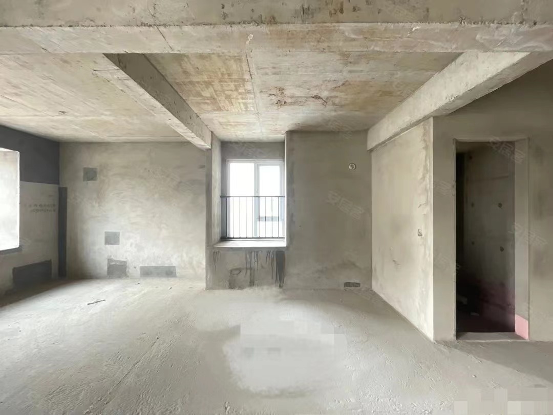 9，仙桃晓学旁，满庭春毛坯3房，证件满二，电梯好楼层，捡漏，采光好