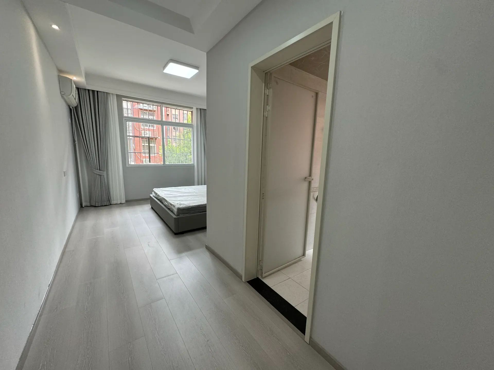 城南，花园洋房，紫金城，精装大三房122.6平，58万，