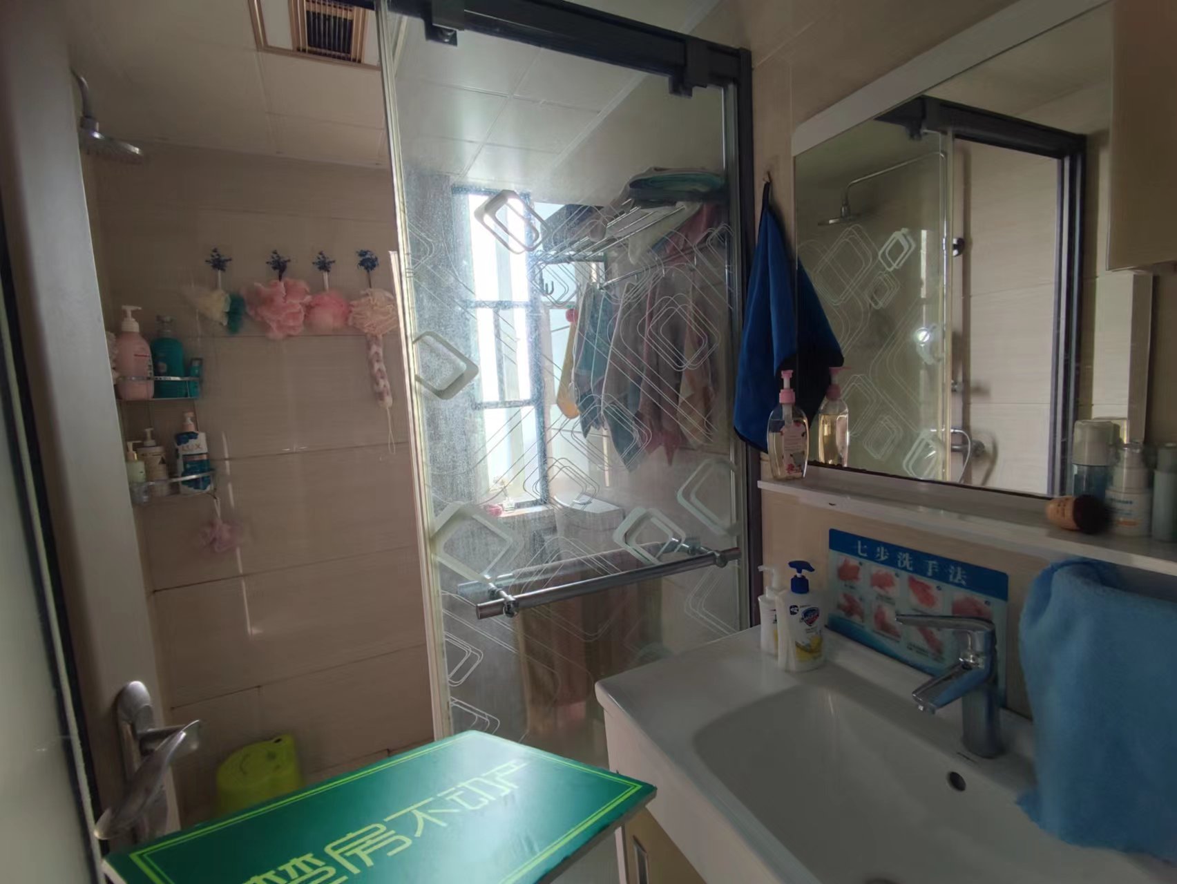 新城一号三期精装修中间楼层满5税费少看法方便