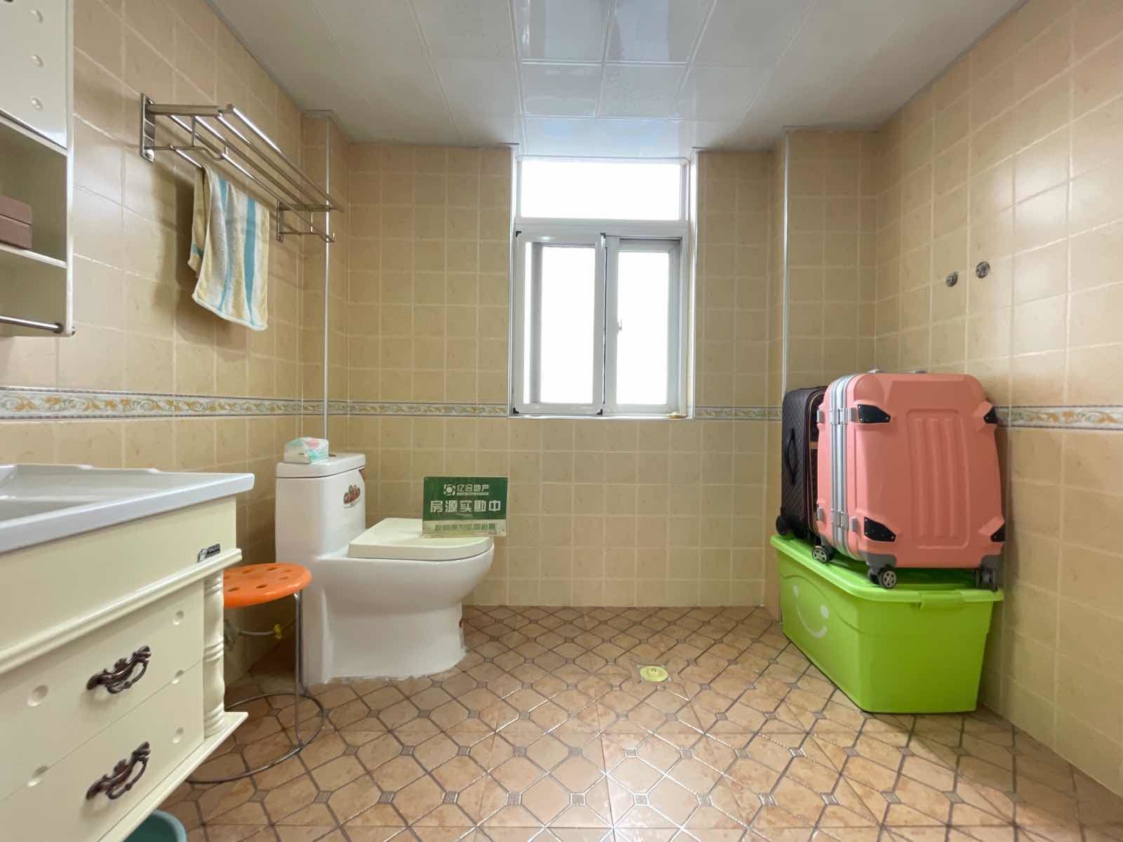 降价了，捡漏，城南，福星城，单价3700，精装三房，好楼层