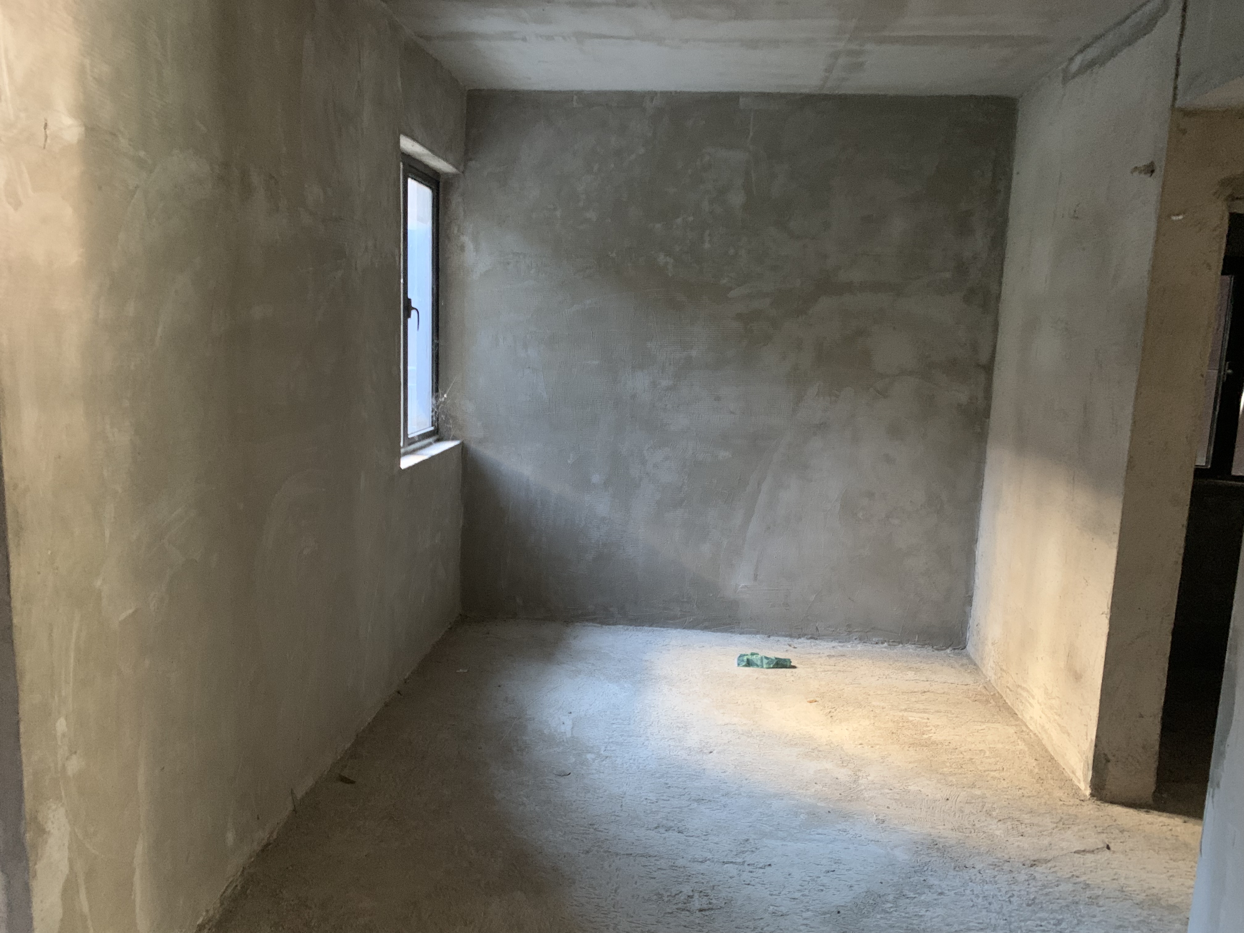 荣怀世家毛坯三房有花园送储藏间