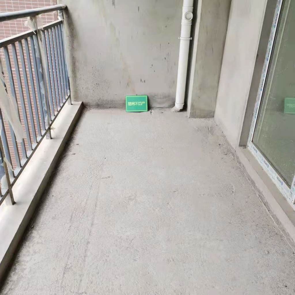 漫城林语大面积四房毛坯户型通透楼层好采光好对面就是仙桃一中