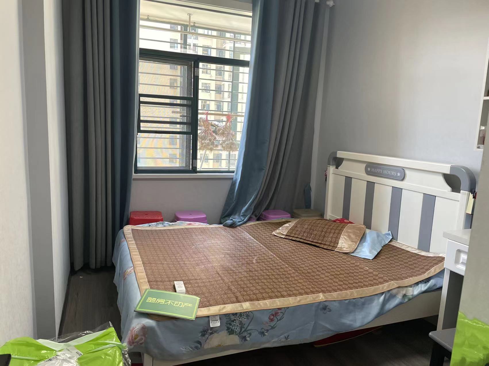 新城一号一期，送车位，晓學门口，全新装修，拎包入住，证满二，采光好，视野好，小区环境好