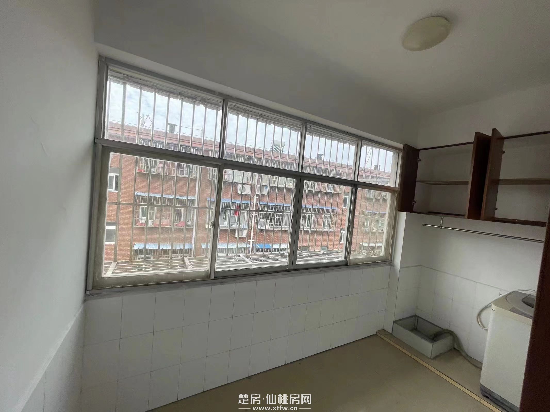 价格优，环境好，有车位，没有物业费