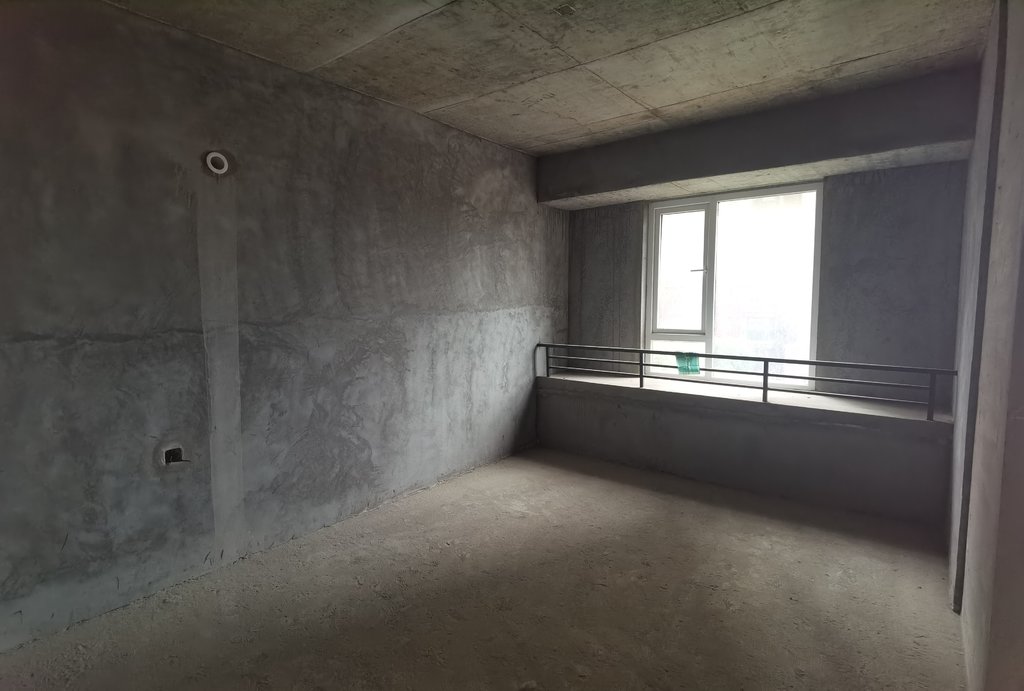 满庭春毛坯两房中间楼层户型方正看房方便