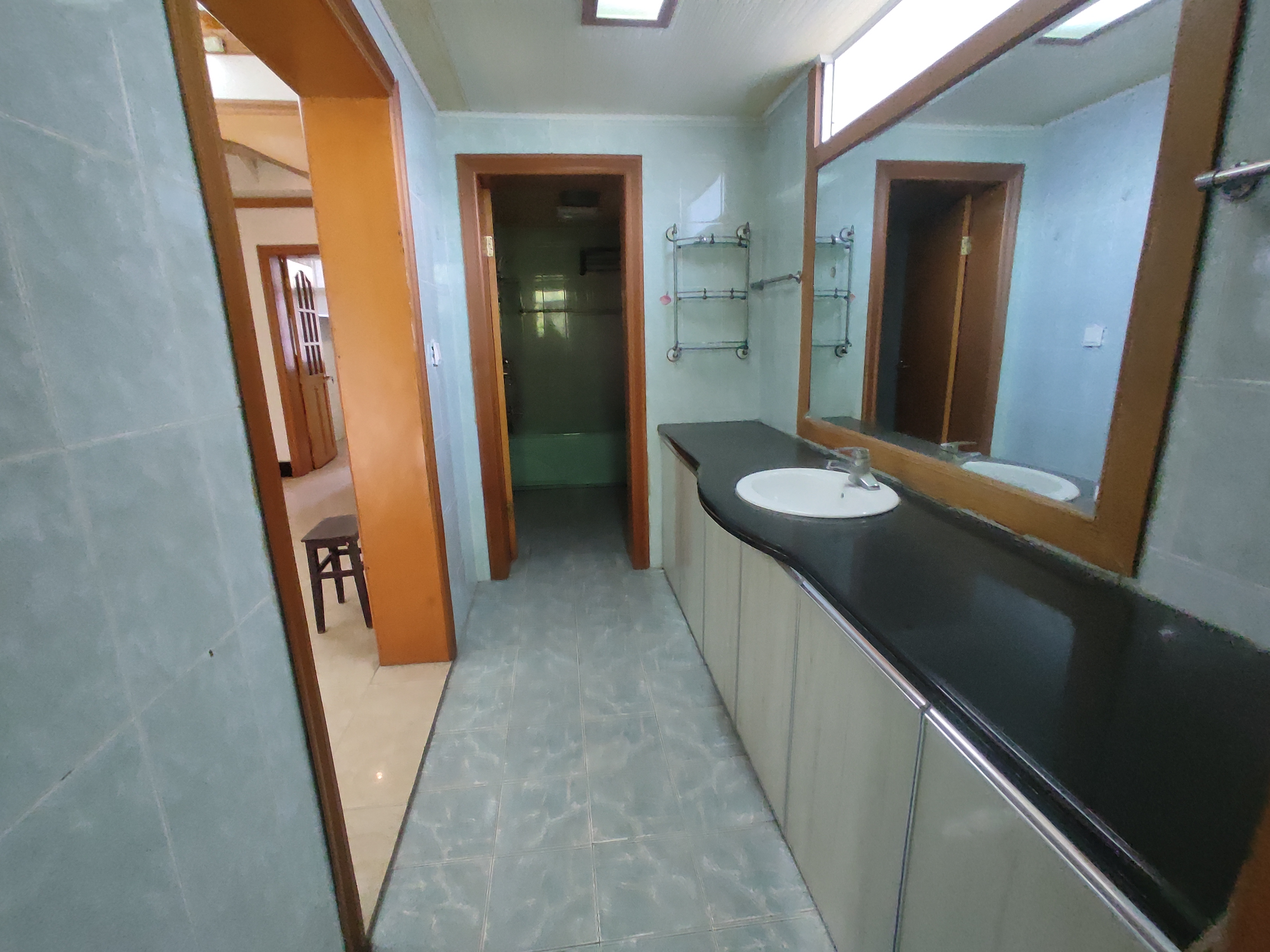 桃林园小区沔中北门大户型4房步梯好楼层看房约起来