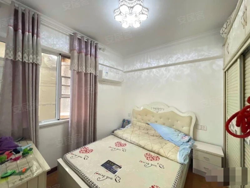 捡漏，亏本急售，森林国际城，精装两房，单价三千多，证满二