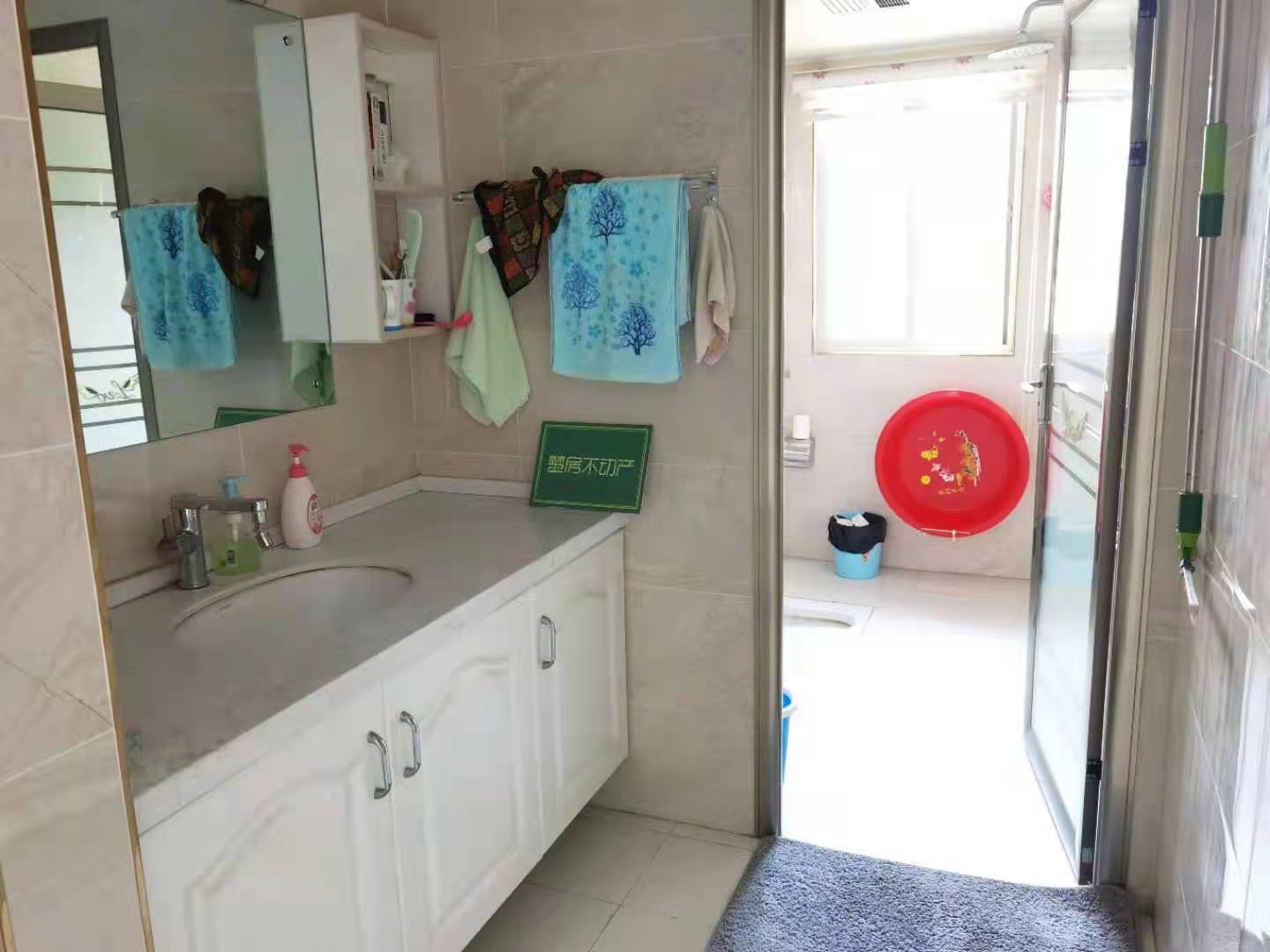 漫城林语一中对面证满5精装大三房读书方便！