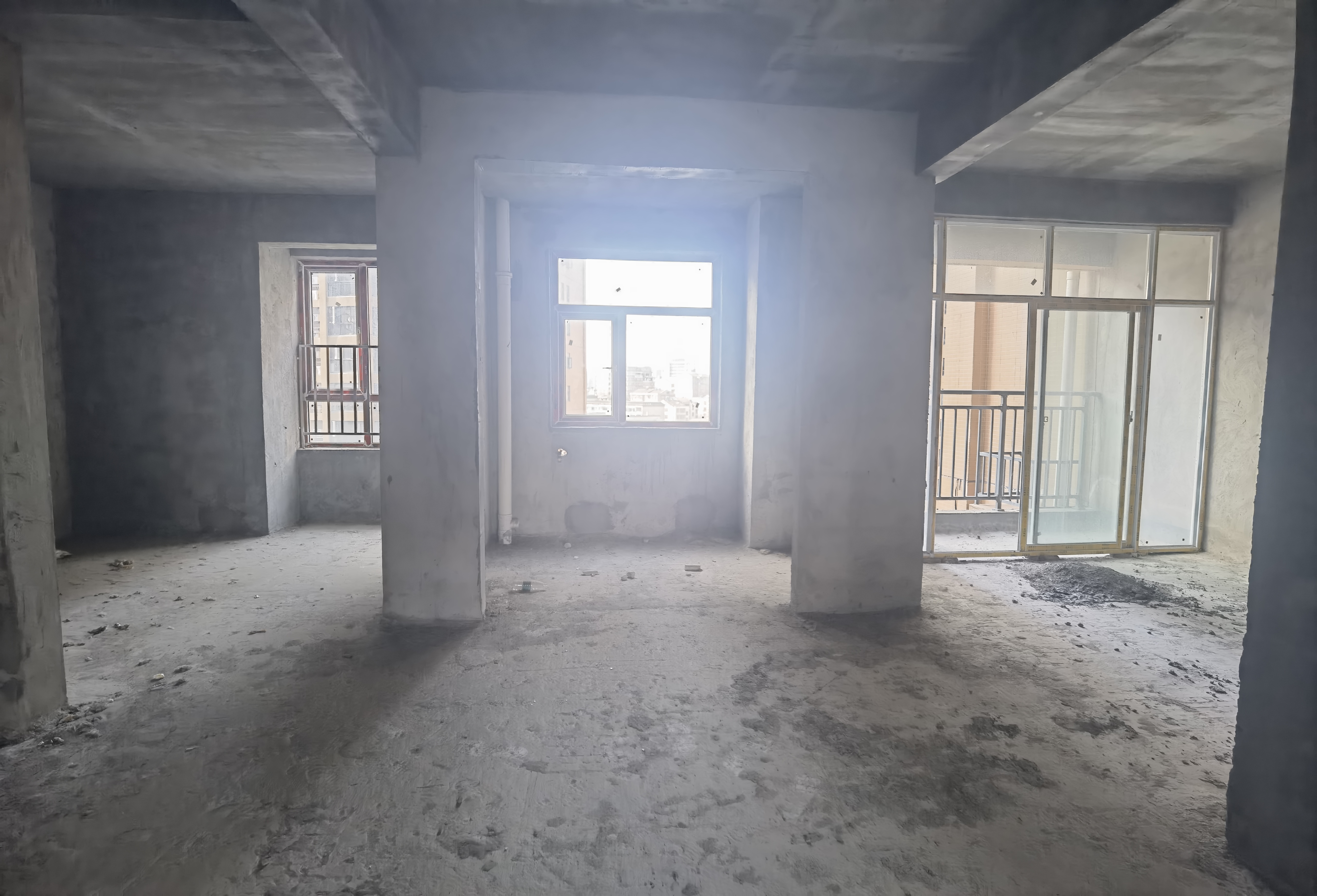 沔阳公馆毛坯三房边户好楼层钥匙看房城南好地段