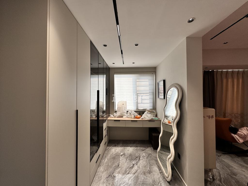 南国明珠精装修三房二卫好楼层证满二