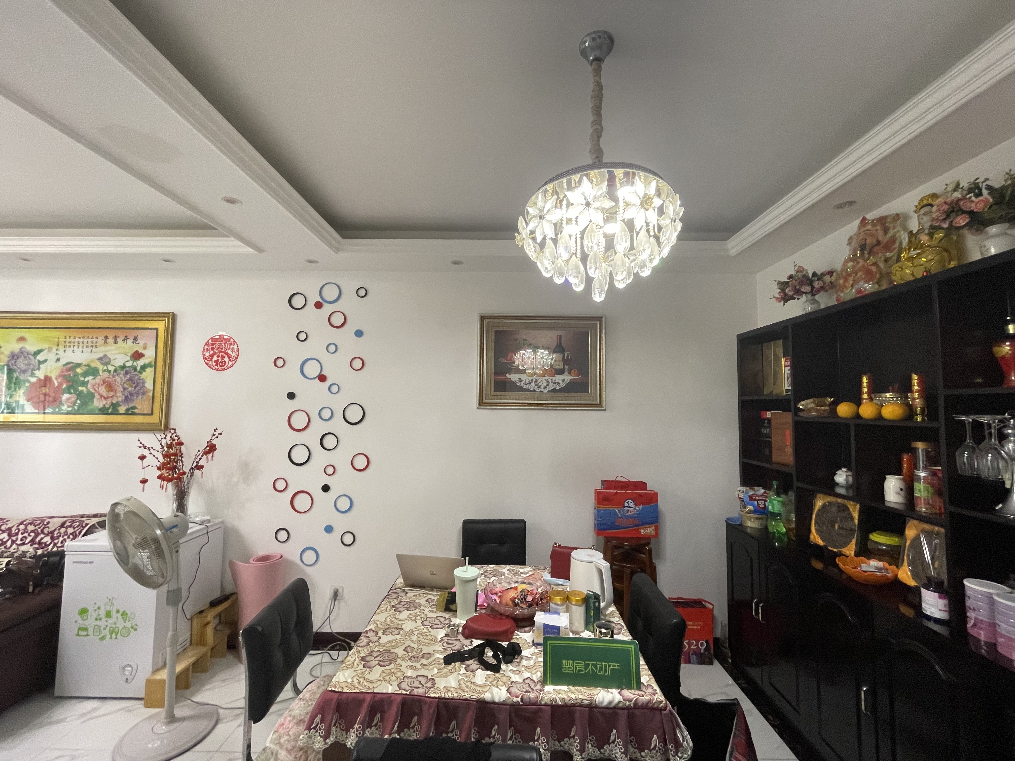 鸿昇现代城新妇幼对面精装修两房范围有小中出行方便