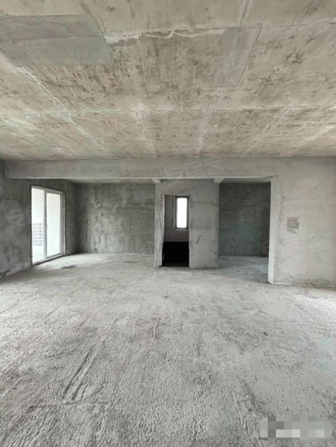 城南，蓝天花园，单价6字头，人车分流，1梯1户，大三房，送入户花园