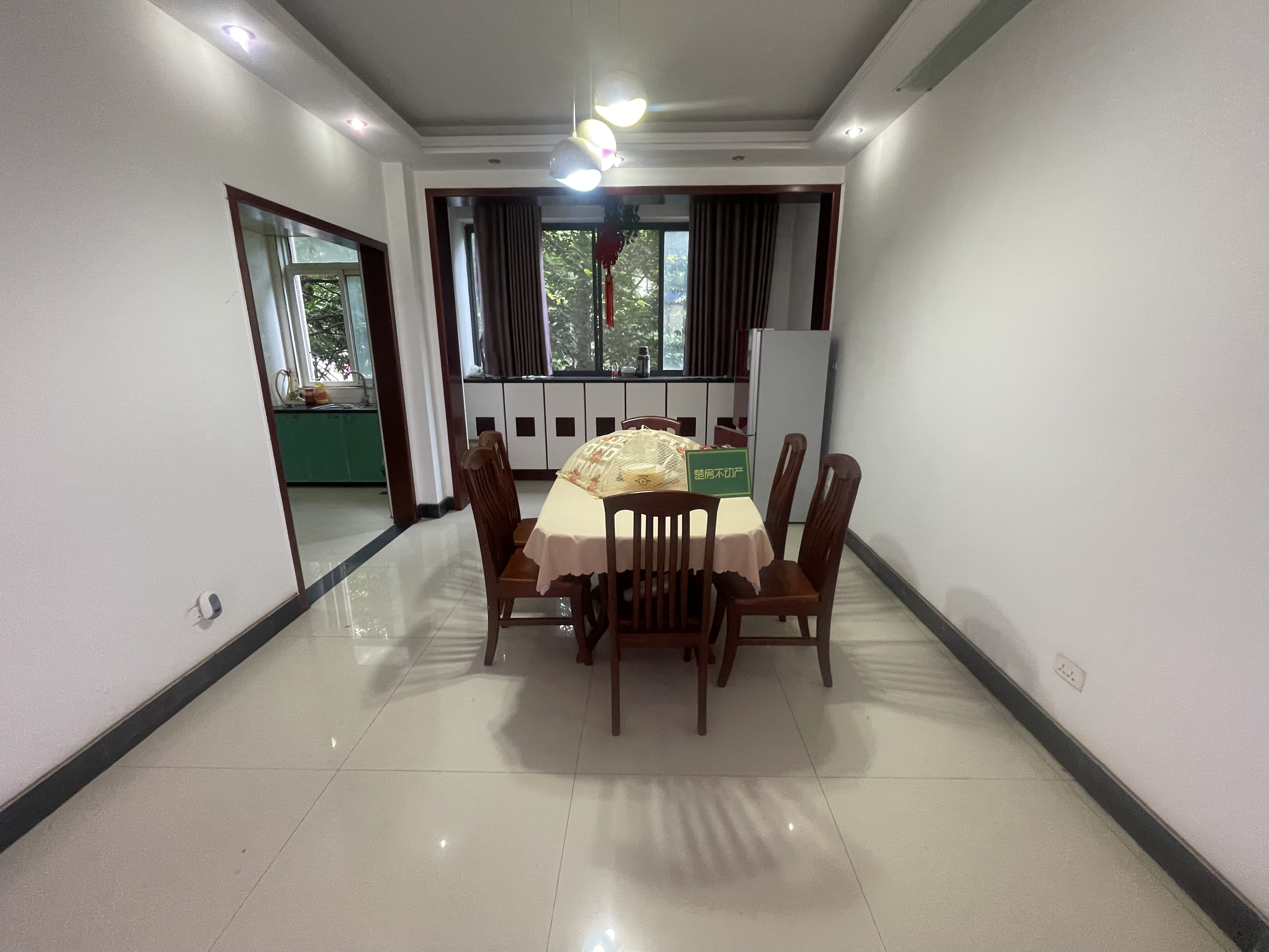 世纪雅园.满二.楼层好.大户型.适合一大家居住.诚意看房