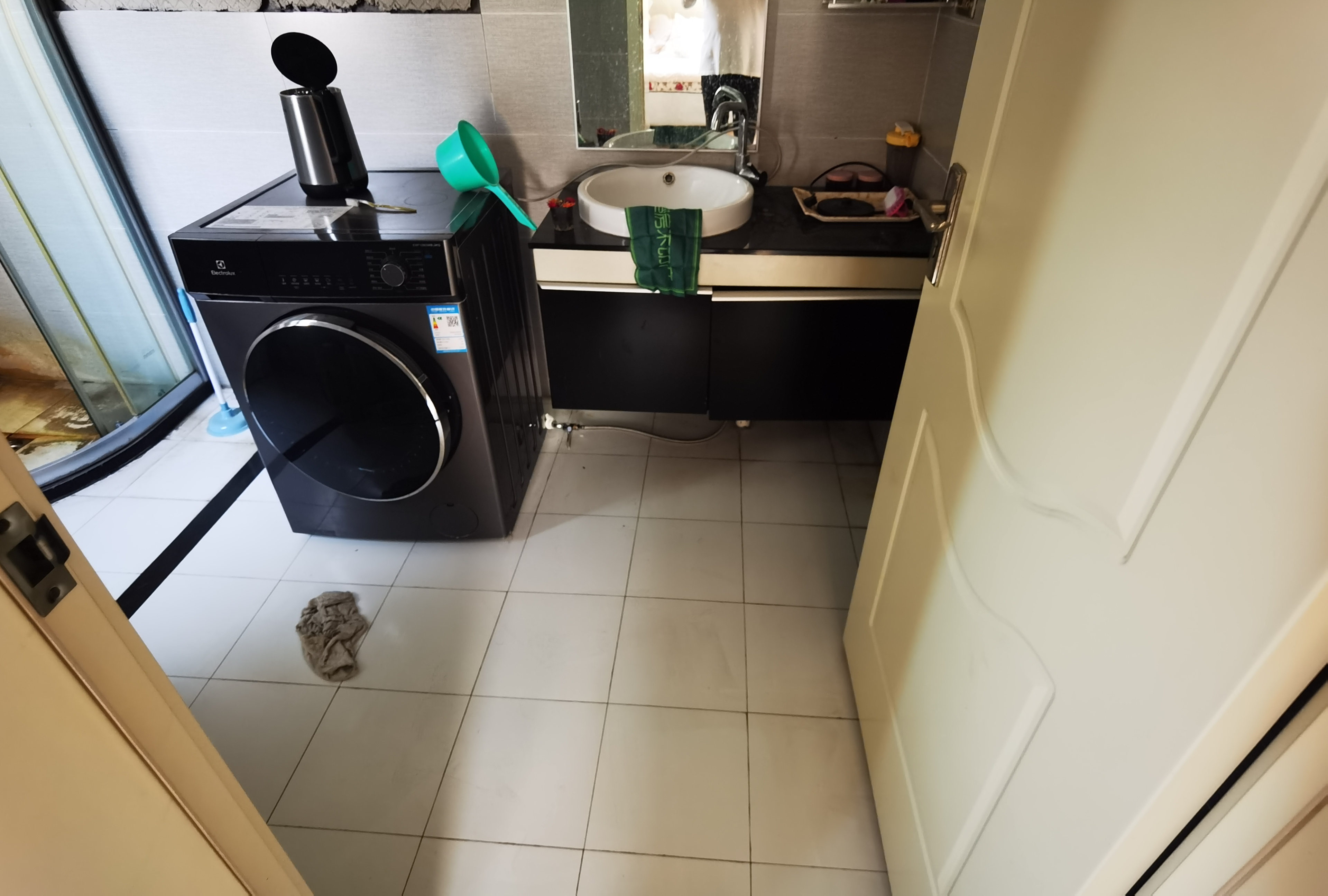 德政金园复式欧式风格家里的格局布置的很好拎包入住家里基本没怎么住实际面积180平左右