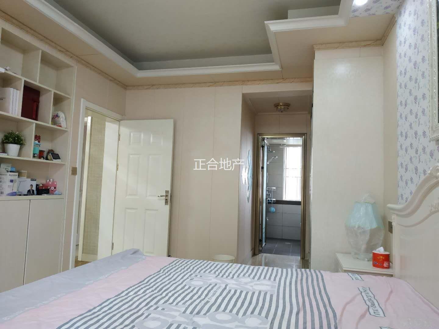 新二中旁边精装 房中层 视野采光业主诚意售看中即可签