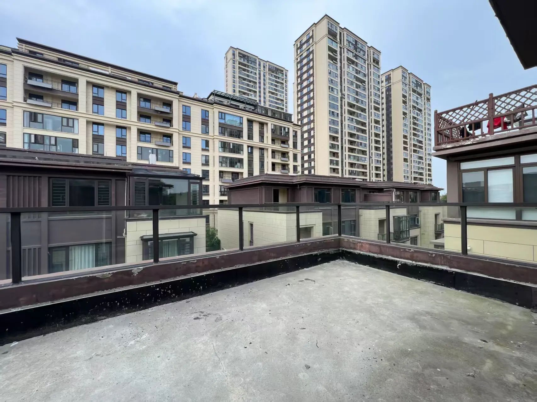 城西别墅聚集地，宜居福地，祥生联排别墅边户，带转角院子，赠送更多，稀缺产品