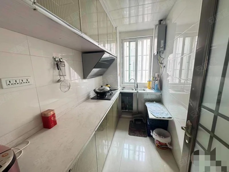 289，城南，城市丽景，​电梯好楼层17楼，精装3房，户型方正，视野采光好