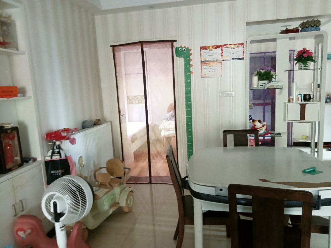 捡漏，和合国际城一期，精装四房两厅两卫，好楼层，亏本出售