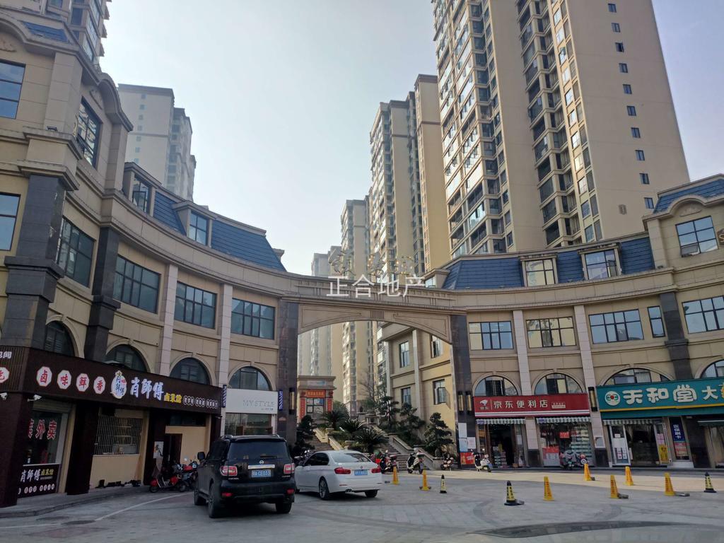 捡漏，城南，领秀城，单价5445，带车位，中间楼层，证满二，急售