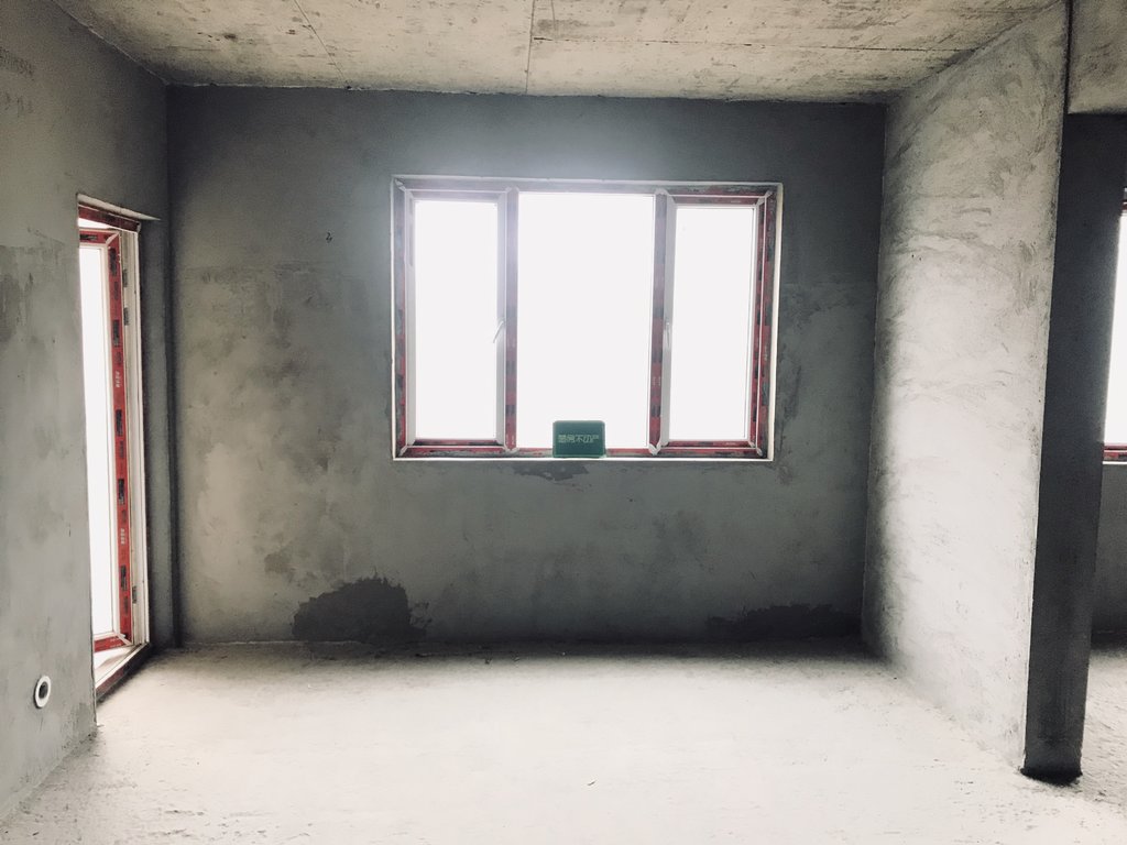 城西大盘锦绣江山优质物业管理毛坯小三房超好楼层采光通风佳