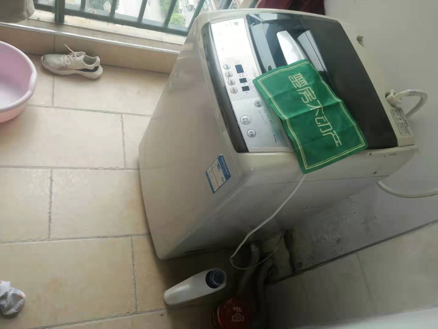 一中对面翰林公馆精装2房坐北朝南证满2年采光好