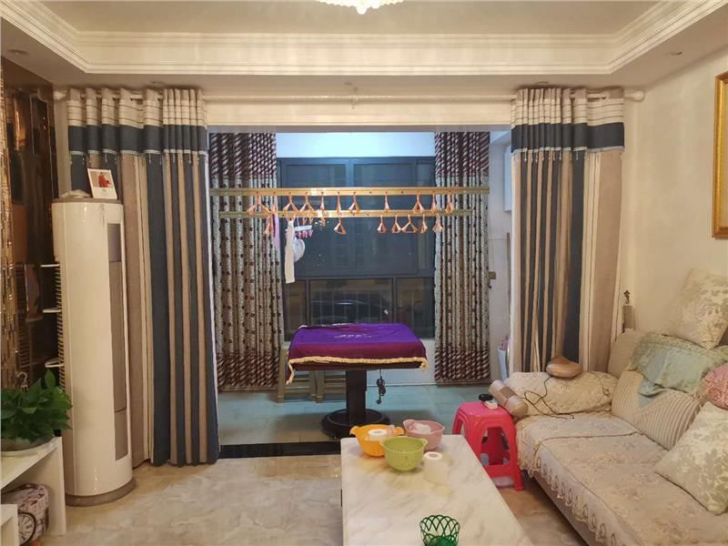 元泰未来城南北通透125平3室2厅电梯房精装修92万采光好户型方正