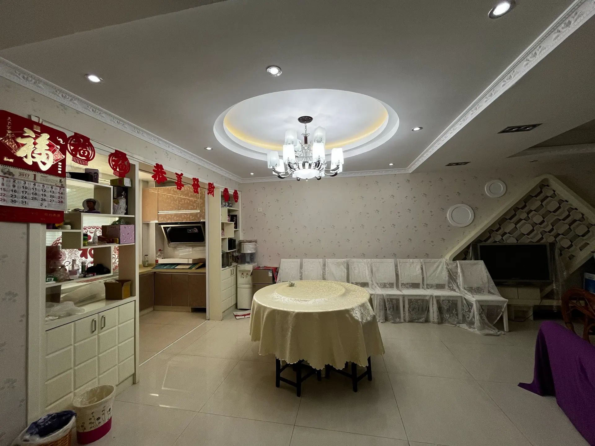 黄荆雅园3楼的电梯房2室2厅1卫精装修优价出售！