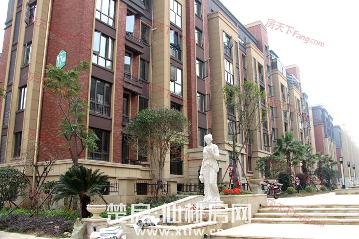 绿地香格里拉养老房