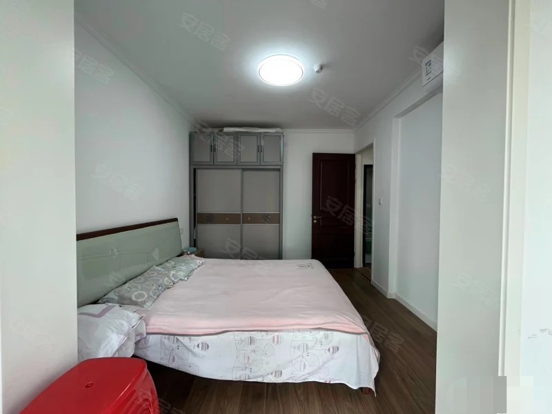 358？荣怀B区，精装大两房，​家电齐全，拎包入住，朝阳三小和三中