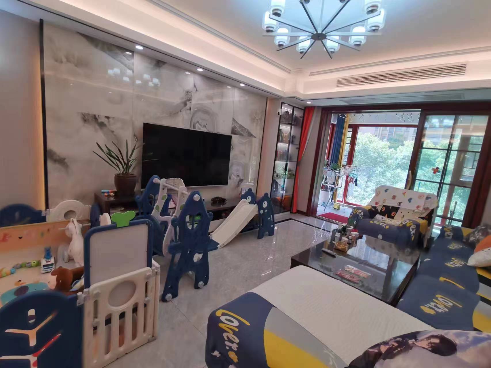 锦绣江山.精装三房两卫.南北通透.看房方便