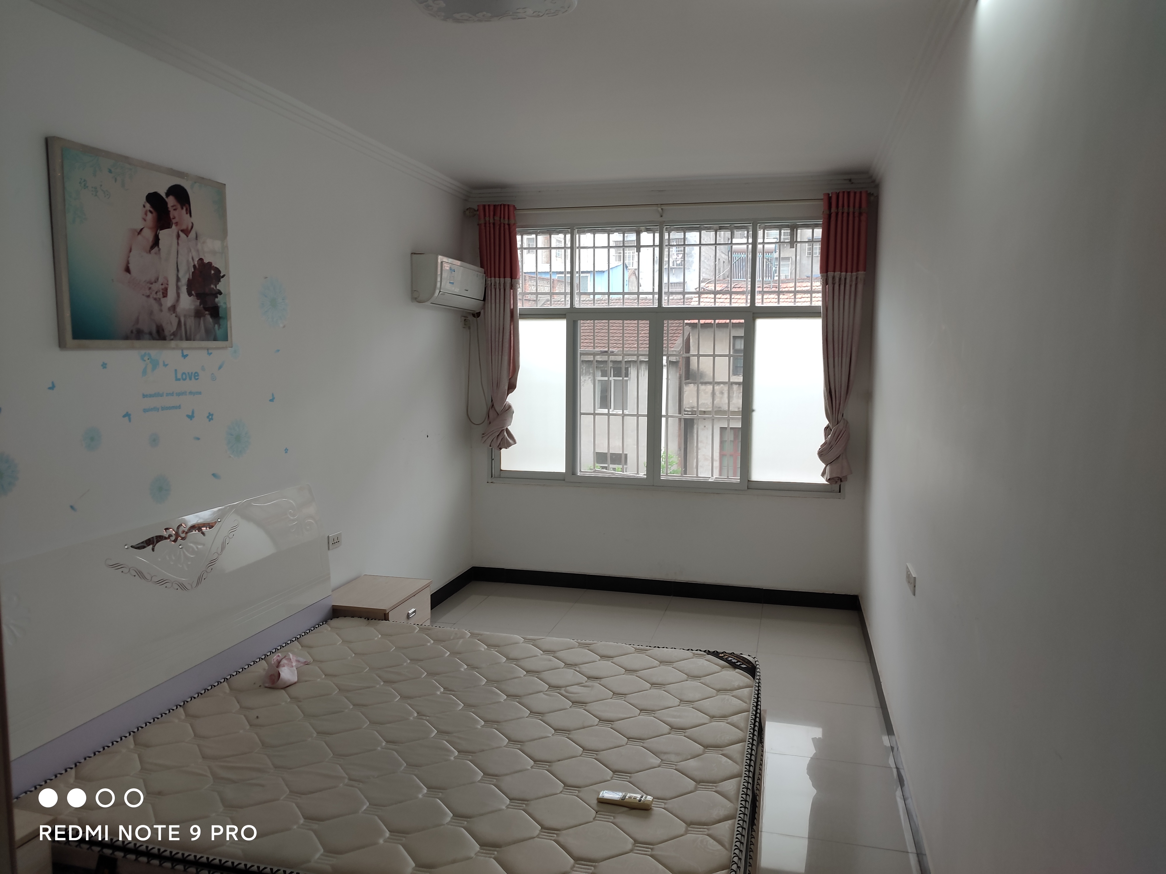 油炸湾附近精装大两房通风采光效果好家室家电齐全价格便宜欢迎来电咨询