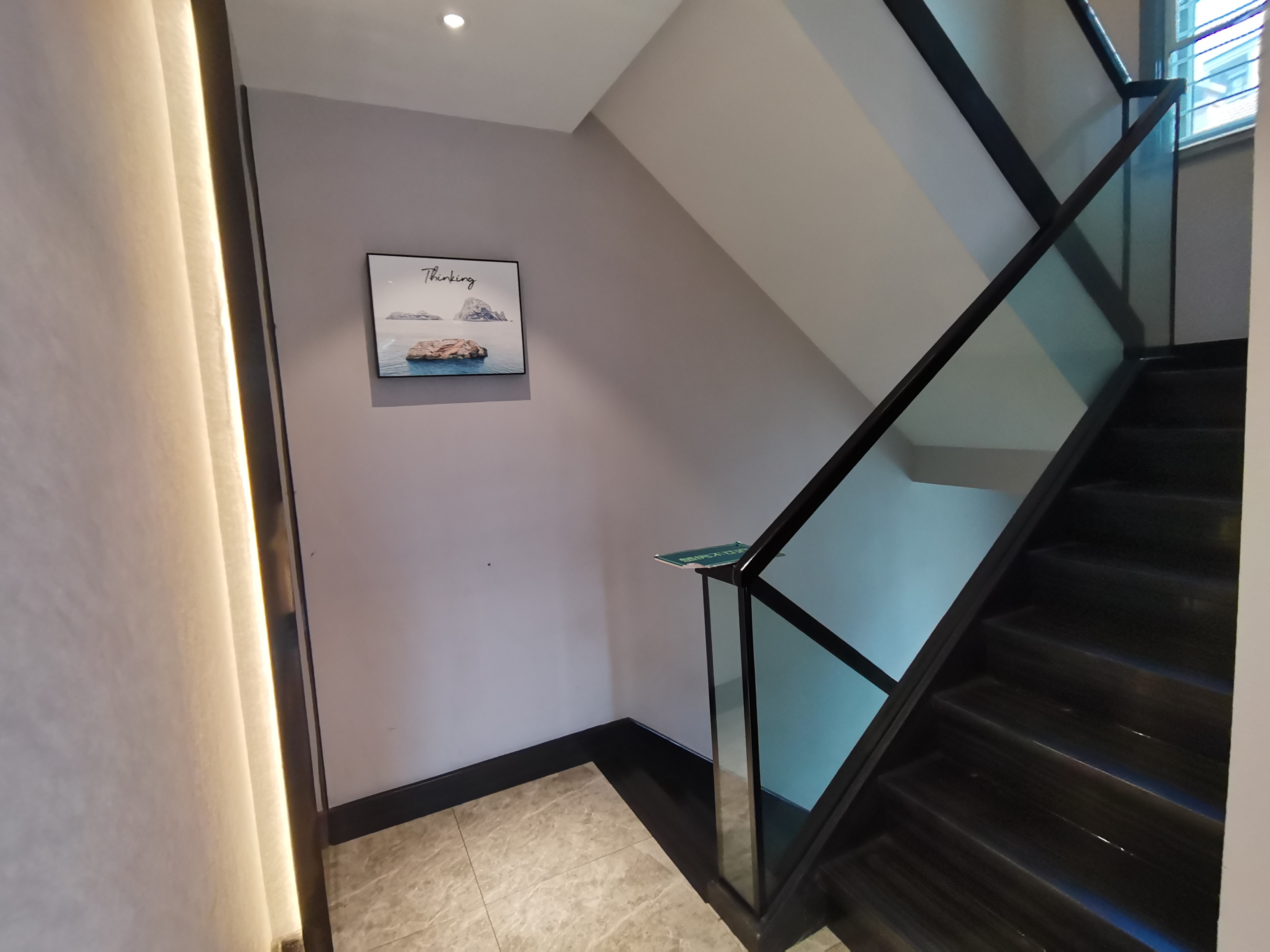 御江湾别墅.全屋品牌装修.光装修都花了90几个.房子带超大院子.看房有密码