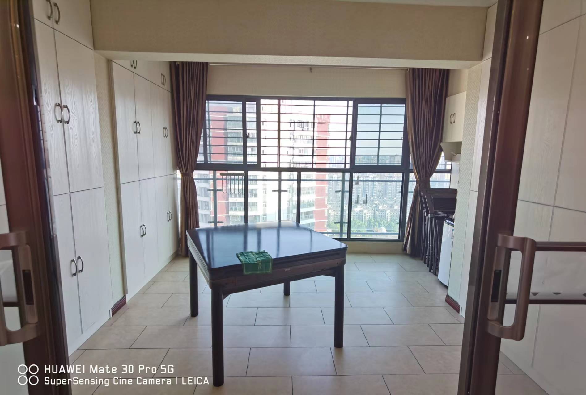 福星城精装三房家里的成色八九成新看房方便直接拎包入住楼层也好