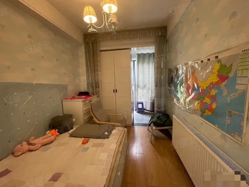 188，绿地华庭锦城，天然氧吧，步梯二楼，精装两房，全屋中央空调，证满二，房间地暖，三阳台