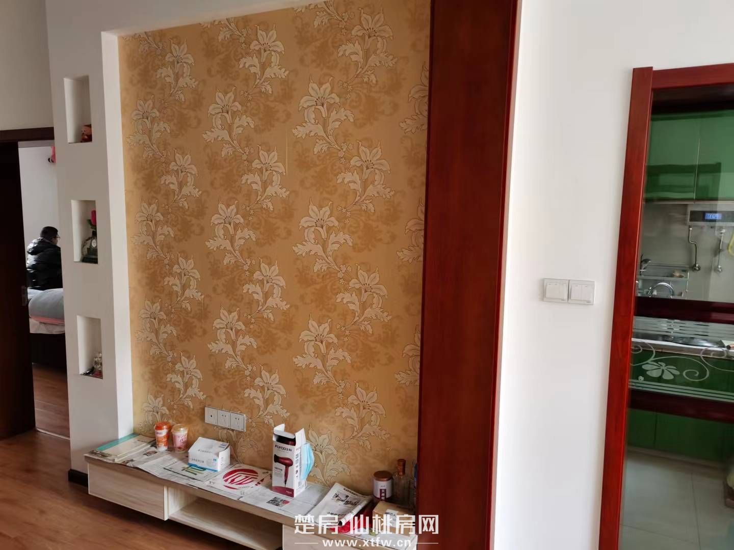 住房出租陪读小到初为佳，家电齐全，拧包入住