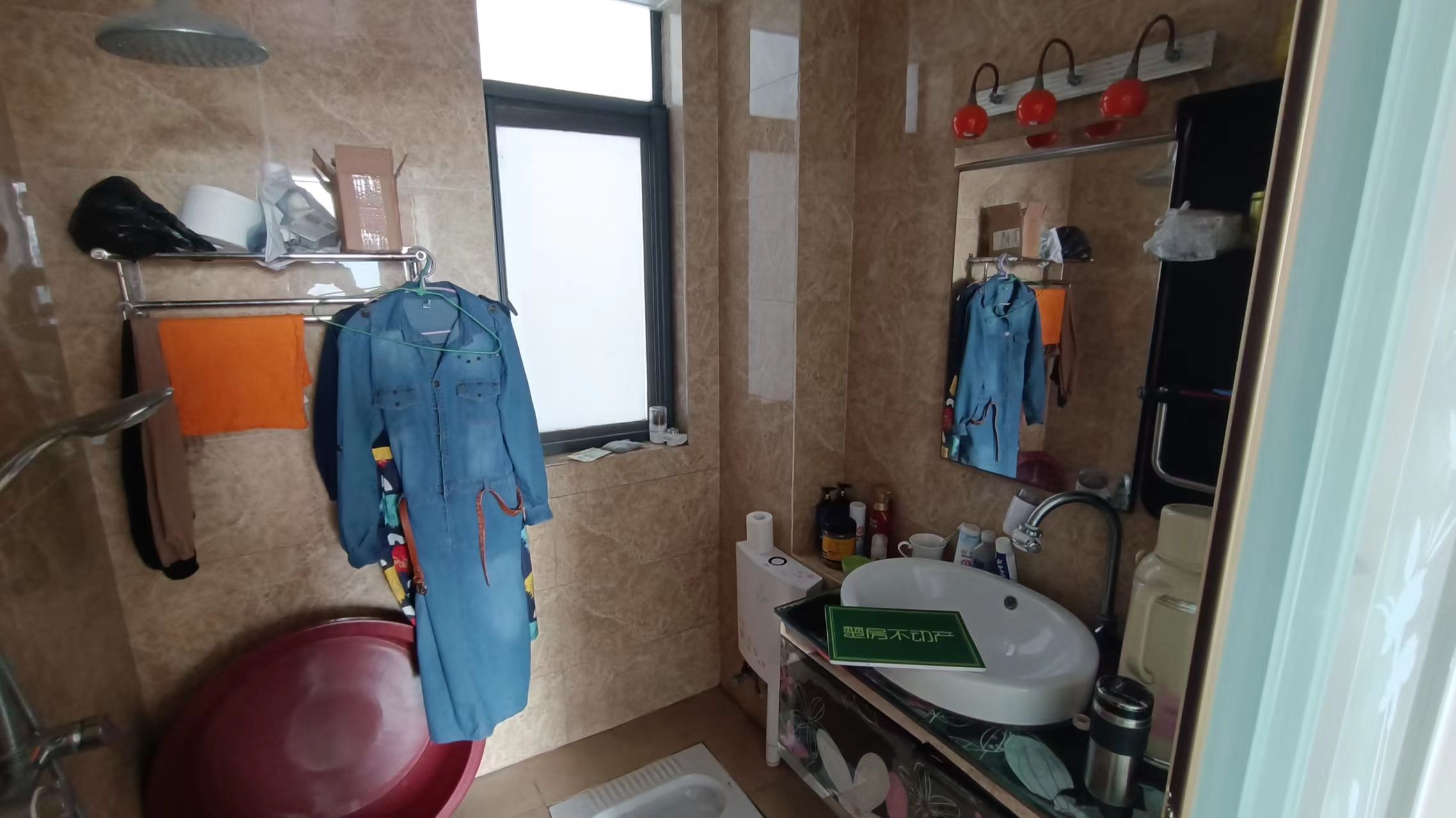 仙下河畔鸣宇尚城精装诚心出售送超大入户花园证件满二，视野好无遮拦