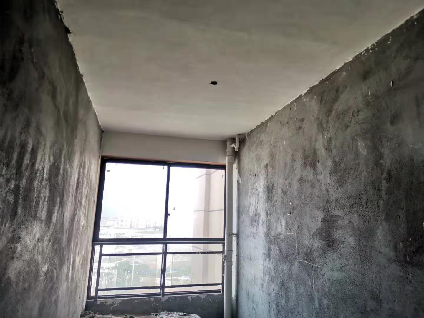 城东读和平 四中有单 衣帽间