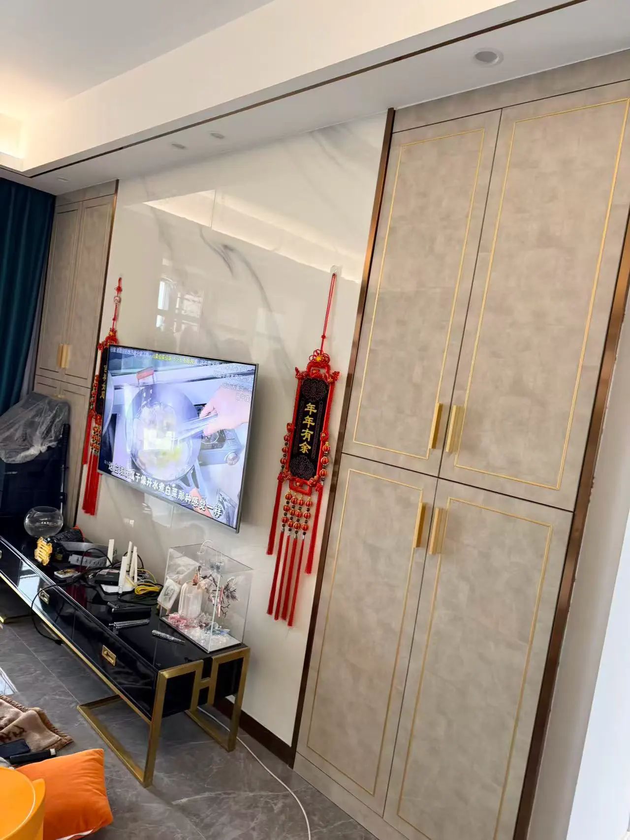 捡漏，城南明珠，南北通透，精装四房，全屋品牌定制，凤凰楼层，证满二