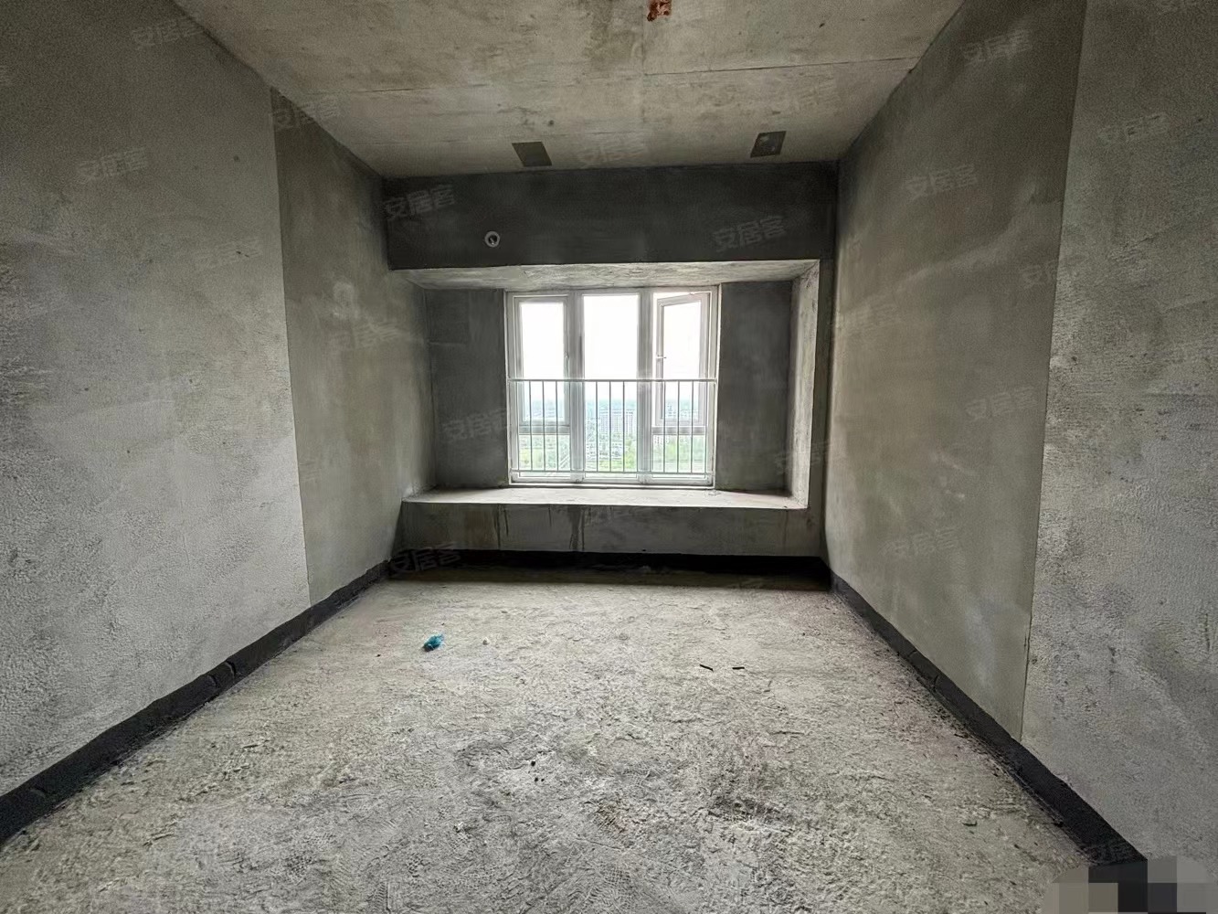 64，房东急售，捡漏，吾悦旁，碧桂园小三房，送车位，好楼层！