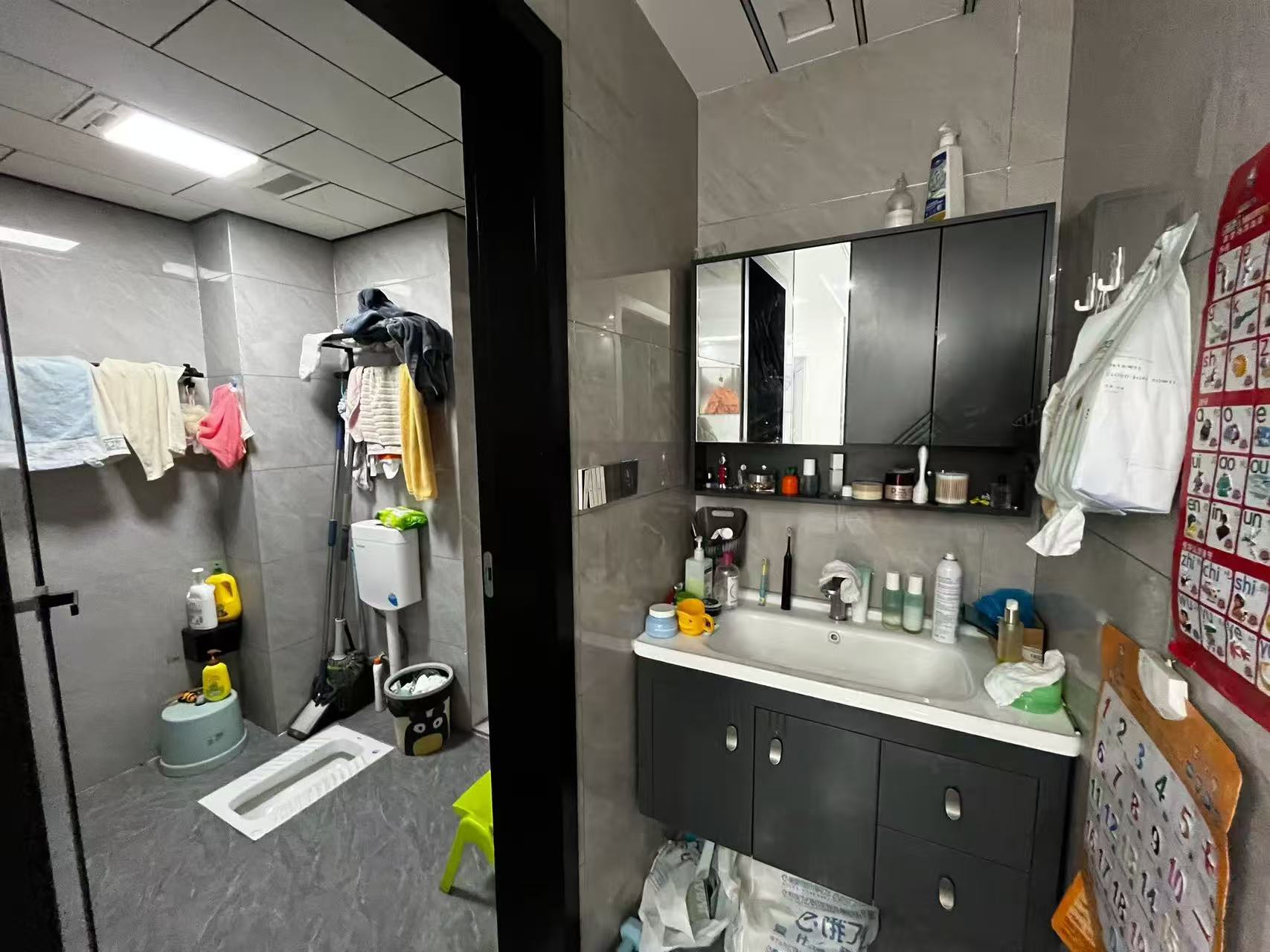 城南，电梯精装3房2厅，新城花园，好楼层9楼，一口价50万，满二