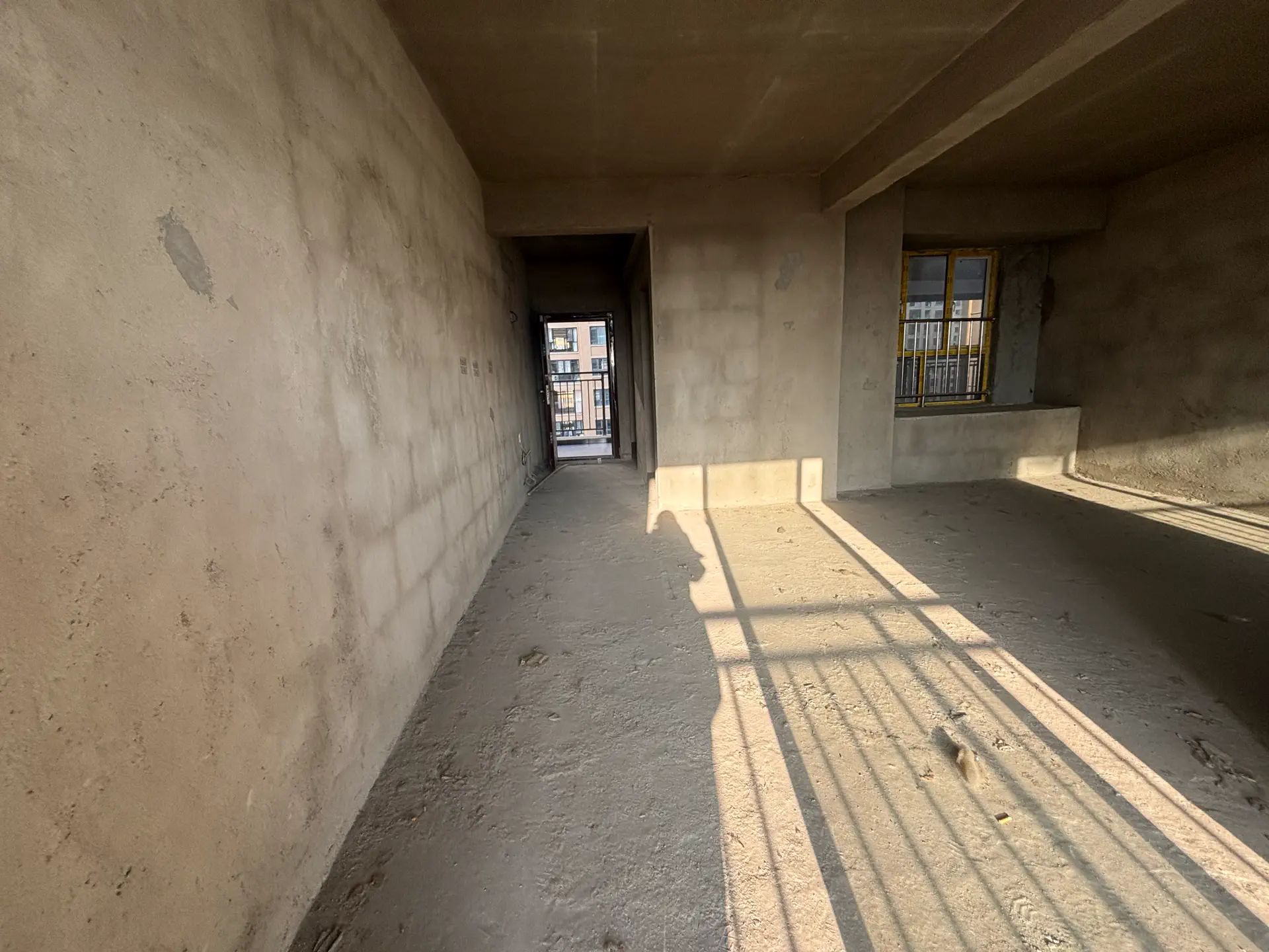 沔阳天泽园，小户型，毛坯2房，好楼层，采光好，证满二