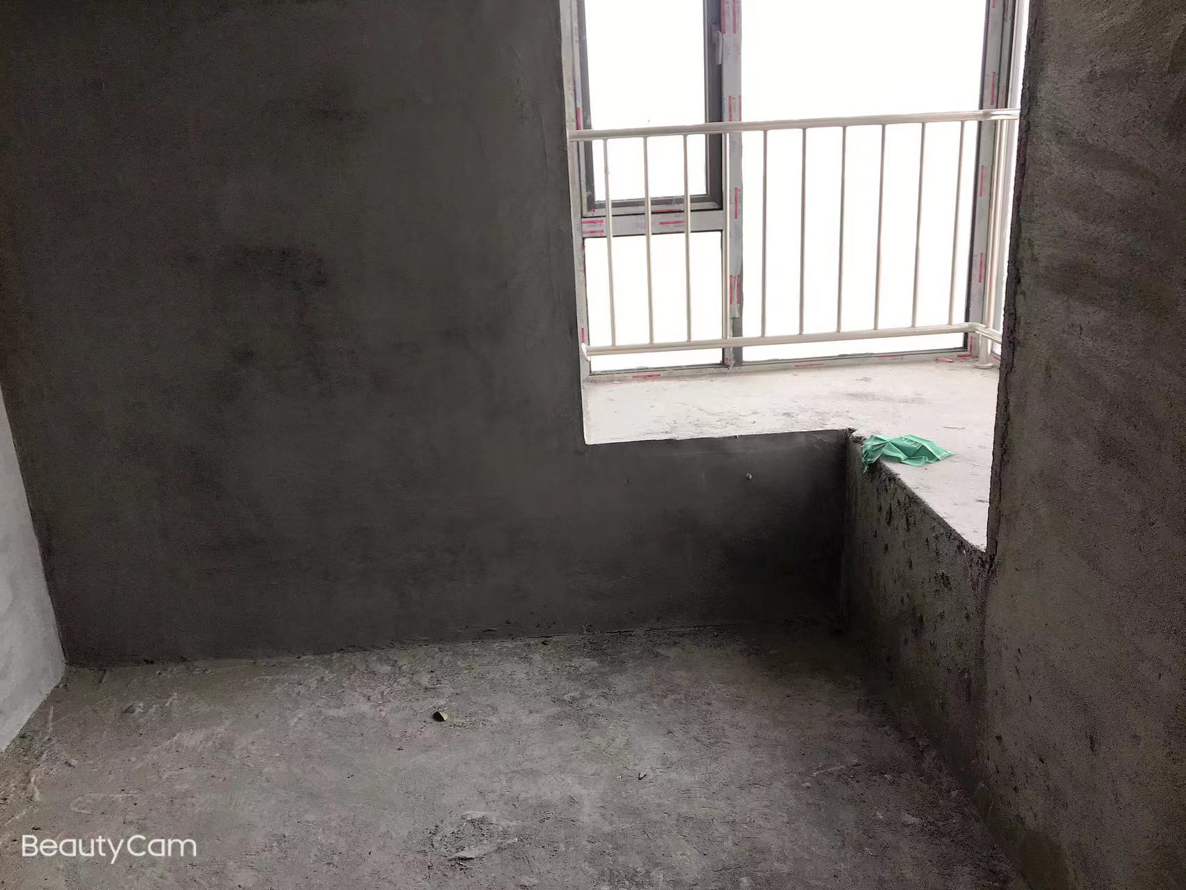 紫润尚城全朝南两房无遮挡转角大窗户采光好看房方便可按揭中间楼层