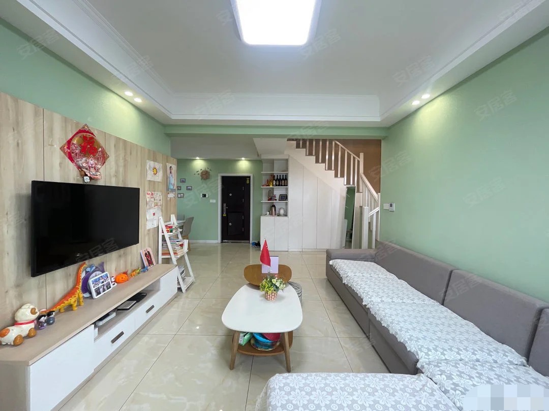 56，房东亏本出，电梯复式楼， 降价急售！ 全屋硅藻泥➕中央空调 捡漏好房