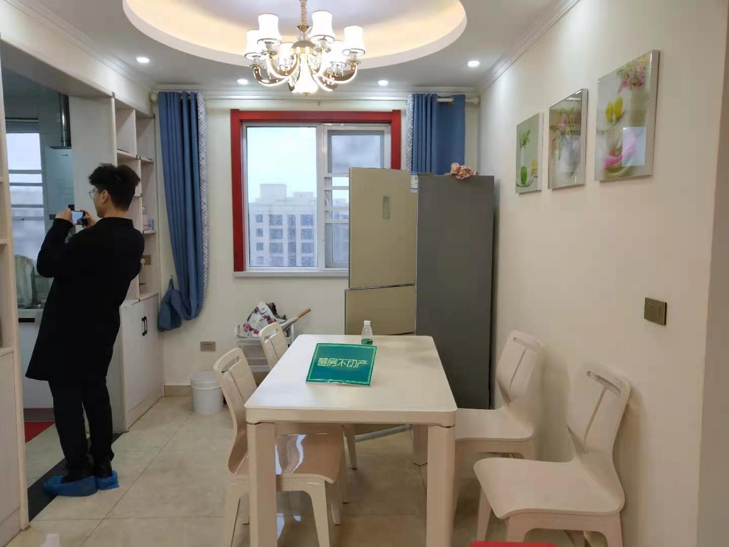 满庭春精装3+1户型赠送面积多可按揭视野采光好