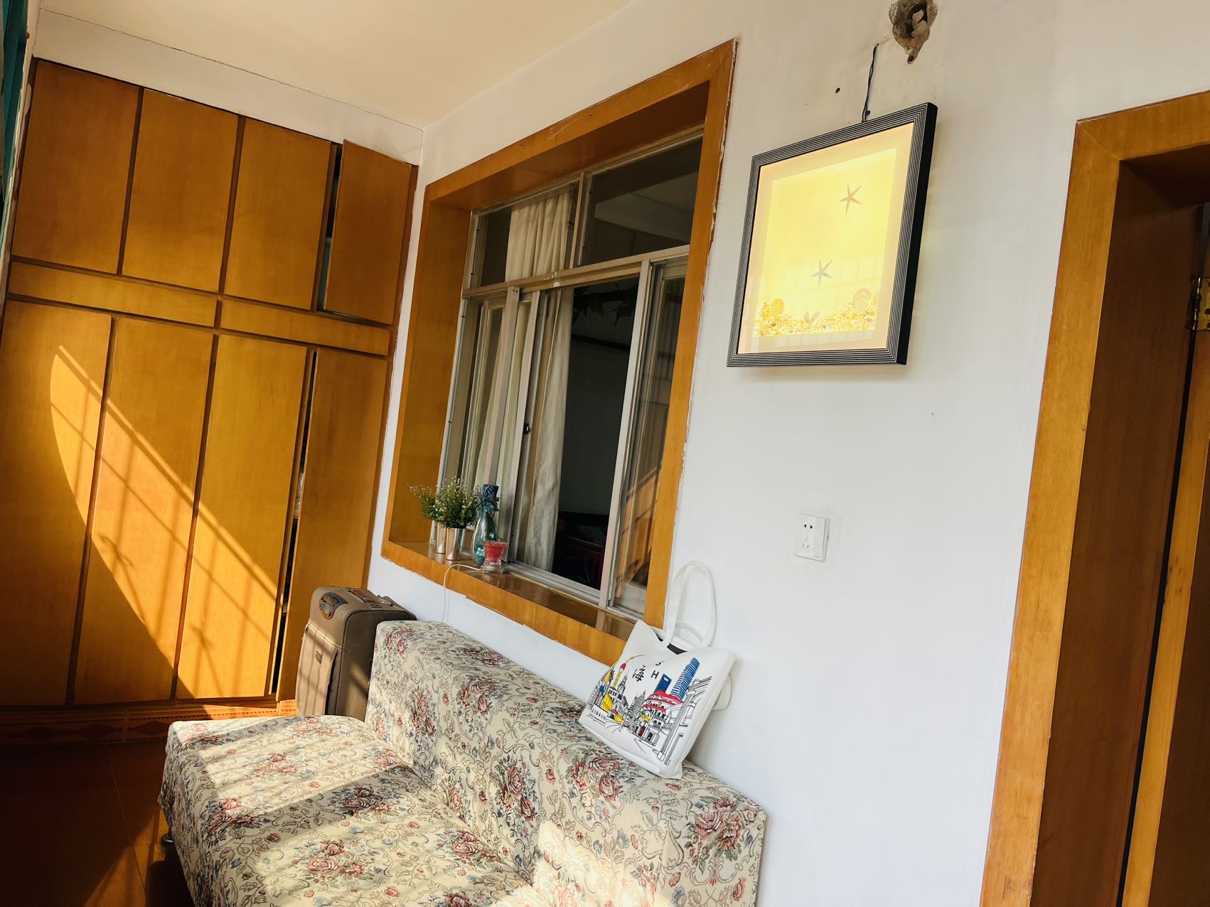 大新路步梯二楼