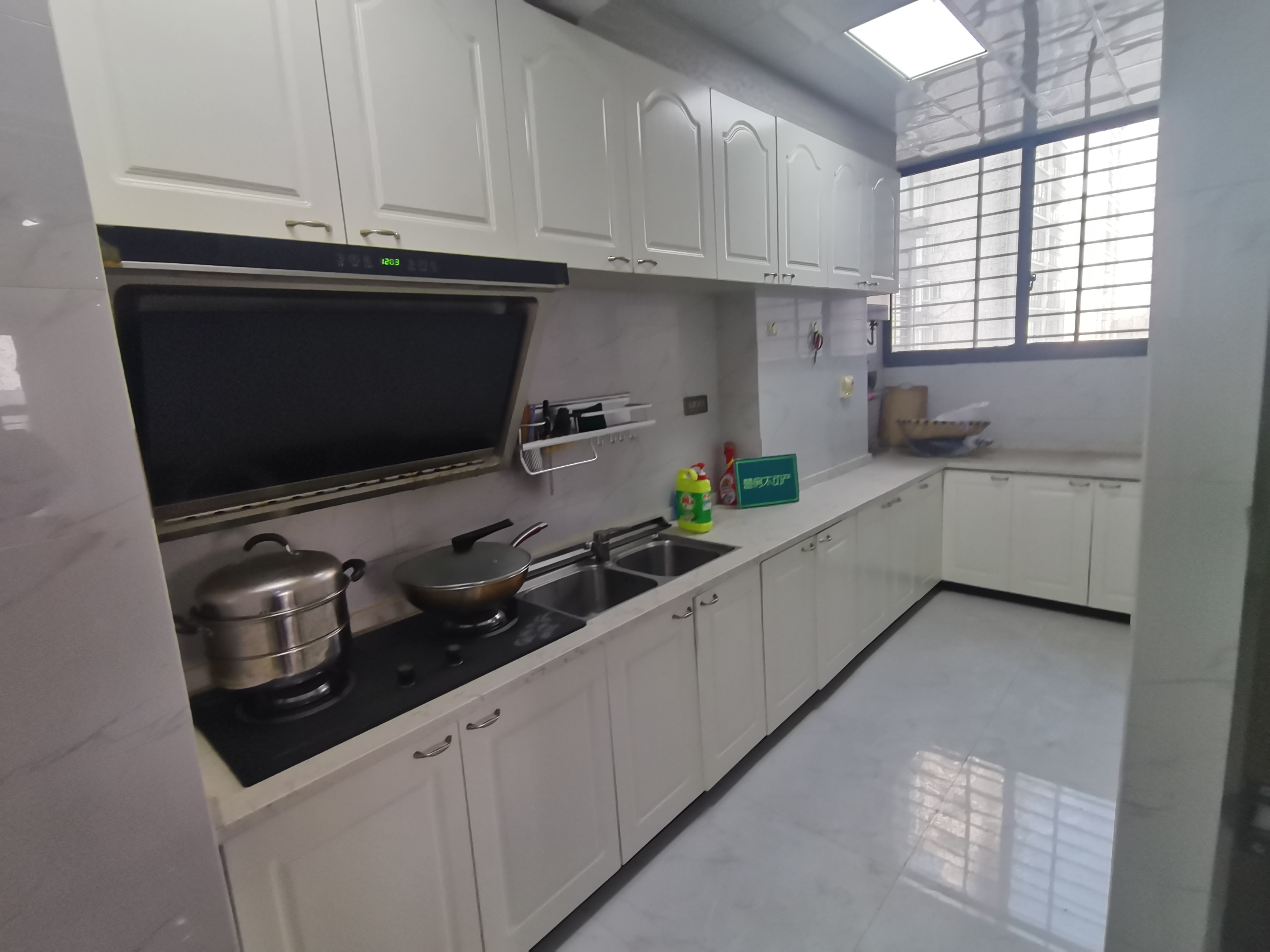 福星城精装三房中间楼层户型方正房东诚意出售